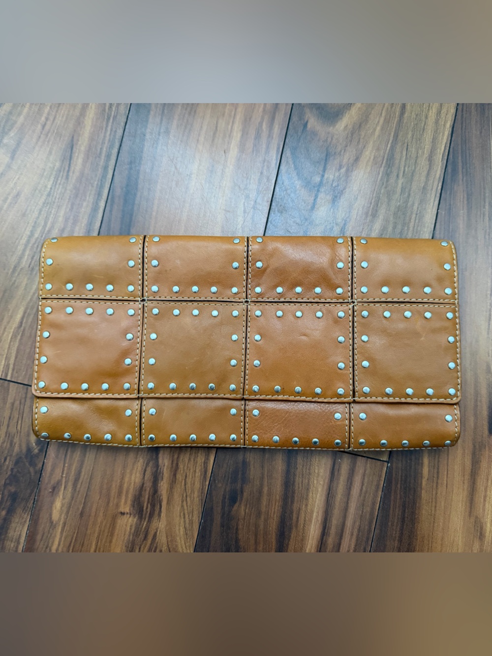 Vintage Y2K MICHAEL Michael Kors Tan Leather Studded Envelop Clutch